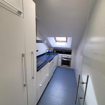 A 2 Min De La Playa Con Garaje Privado! Somo