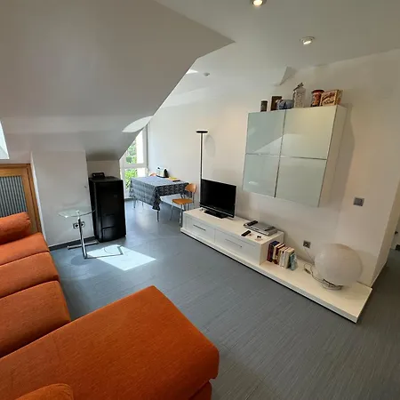 A 2 Min De La Playa Con Garaje Privado! *