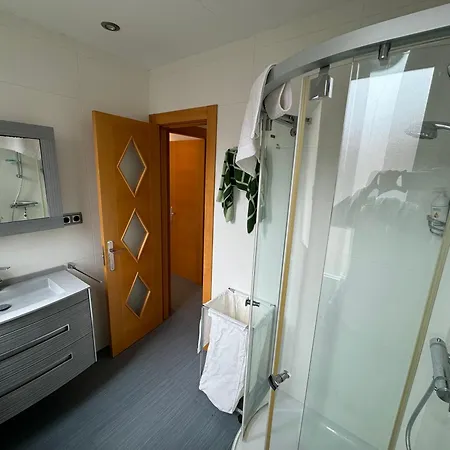 A 2 Min De La Playa Con Garaje Privado! Apartament