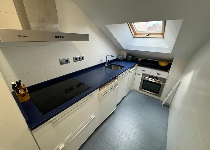 A 2 Min De La Playa Con Garaje Privado! Apartment